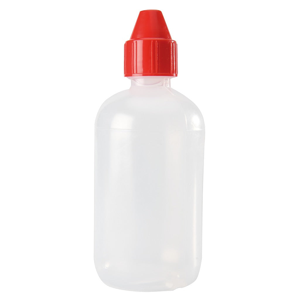 Plastic flessen met rode dop