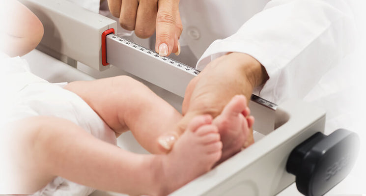 Pèse-bébé électronique portable Seca 336 - Classe III